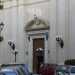 La chiesa si presenta con una sobria facciata settecentesca